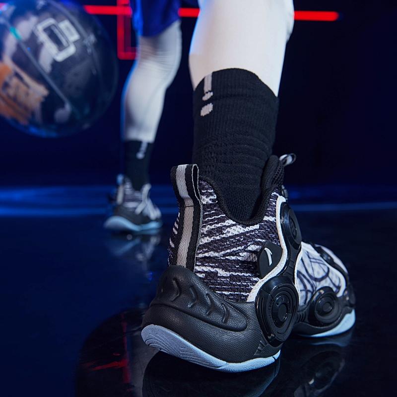 Anta Tênis de Basquete Assimétrico Confortável Versátil Durável Respirável Cano Baixo Infantil Branco Preto 312221102-3