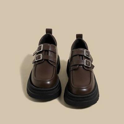 Sapatos Mocassins Femininos de Solado Grosso para Primavera Outono Sapatos Pequenos de Couro Pretos Tendência Respiráveis Casuais Sapatos de Uso Diário