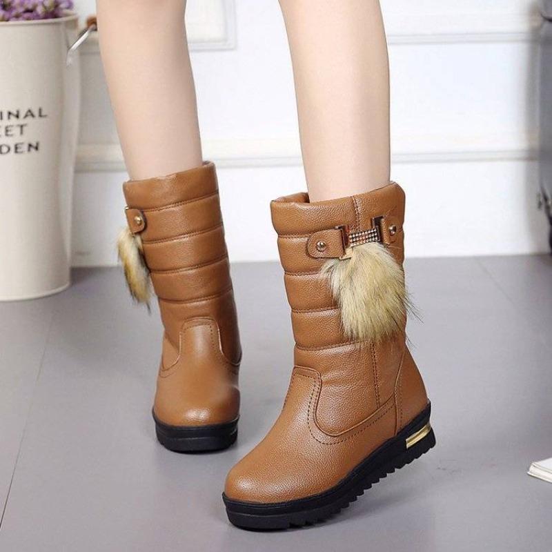 Leather Waterproof Chunky Half High Women's Snow Boots Winter Fleece-lined Fashion 2025 Novelty Designer Luxury Hot Ladies Shoes