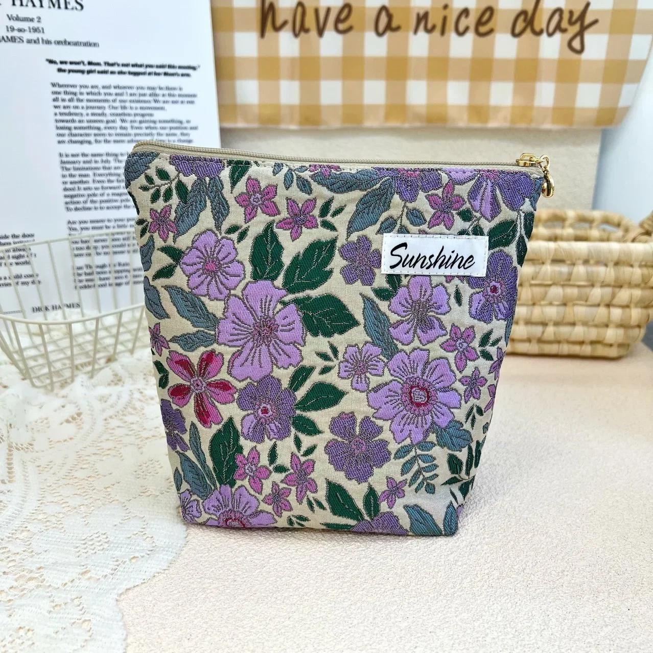 

Женская косметичка, маленькая винтажная фиолетовая цветочная косметичка, сумка для хранения помады, портмоне, держатель для гигиенических салфеток, чехол 17x17x7cm