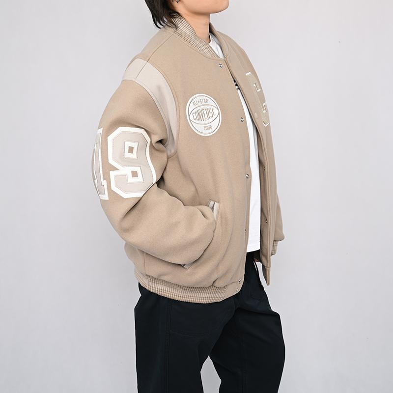 Converse Hochwertige Varsity-Jacke 10026725-A02