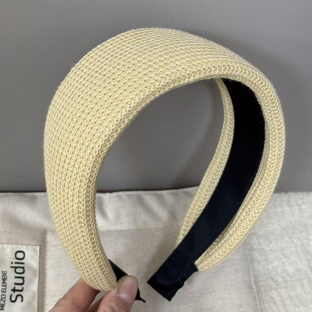 Yi Mengling Graues Gestricktes Stirnband: Stilvolles, breites, fitnessfreundliches Haaraccessoire für Frauen