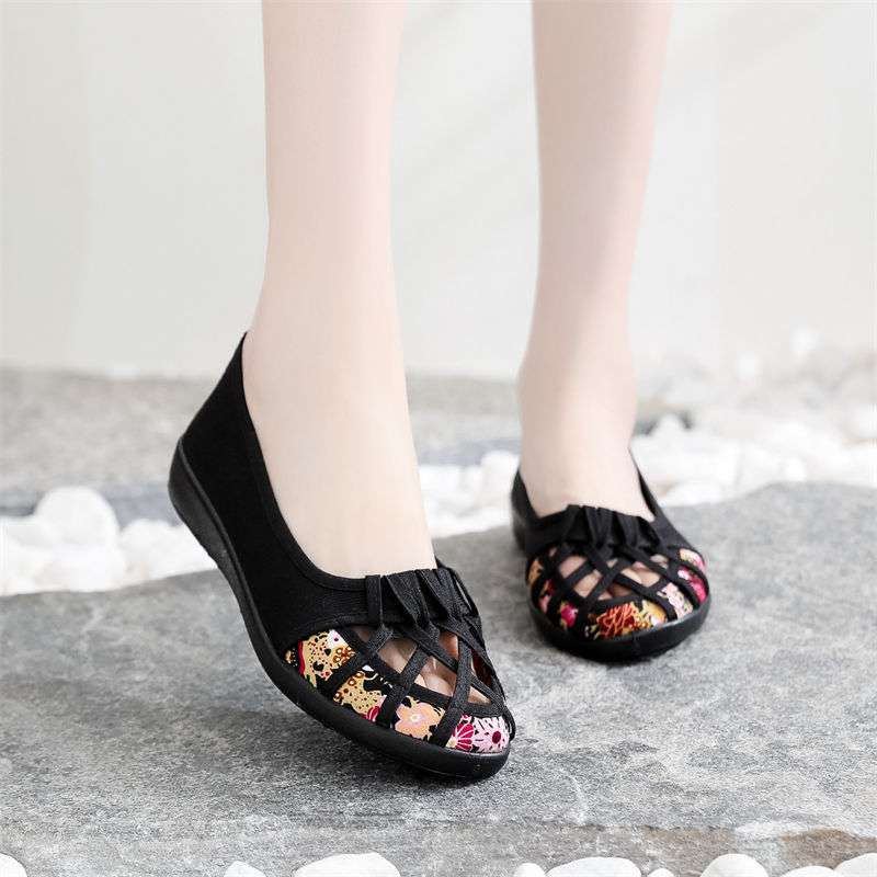 Laobei cloth shoes women's shoes spring and summer women's hollow models flat-soled women's shoes bag women's mesh shoes head breathable mother sanda