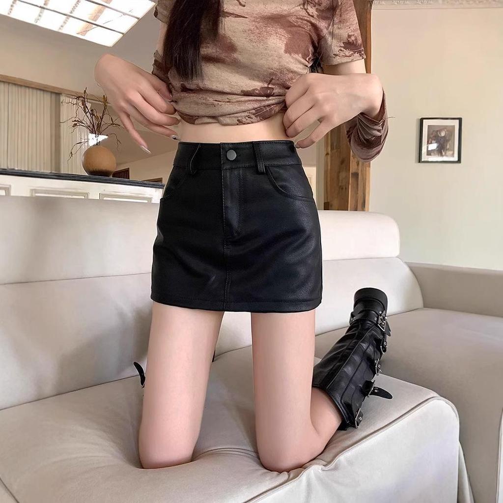Women's Black High-Waist PU Leather A-Line Mini Skirt - Versatile Slim Fit for Autumn/Winter
