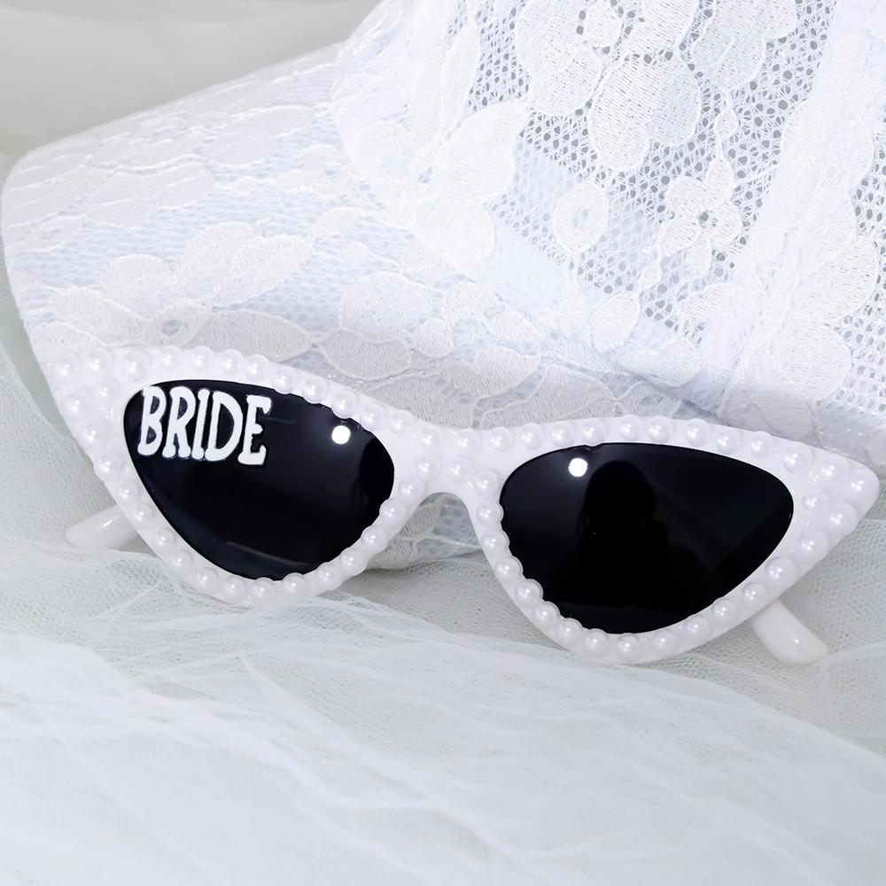 2Pcs Bride Groom Sunglasses Pearl Heart Sunglasses Bride To Be Wedding Day Honeymoon Engagement Bridal Shower Bachelorette Party