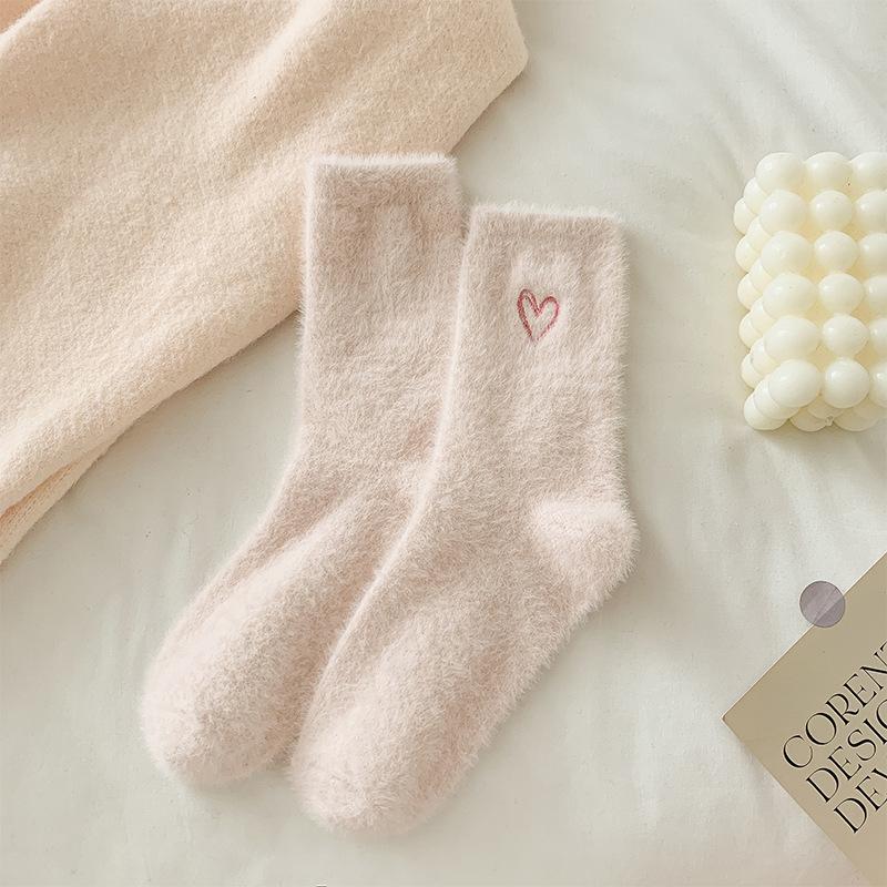 Women's Socks Mid-tube Socks Autumn and Winter Thickened Mink Velvet Embroidered Love Sleeping Floor Socks Winter Warm Socks