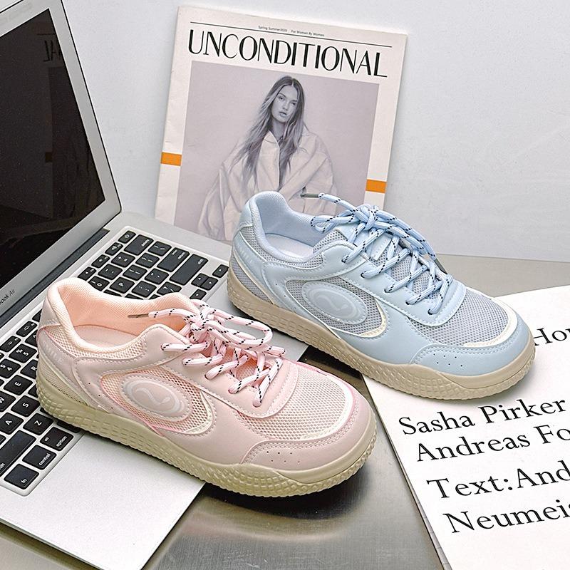 - Flat Bottom Breathable Mesh Sneakers Women's New Mesh Shoes Casual Board Shoes Show Small Feet