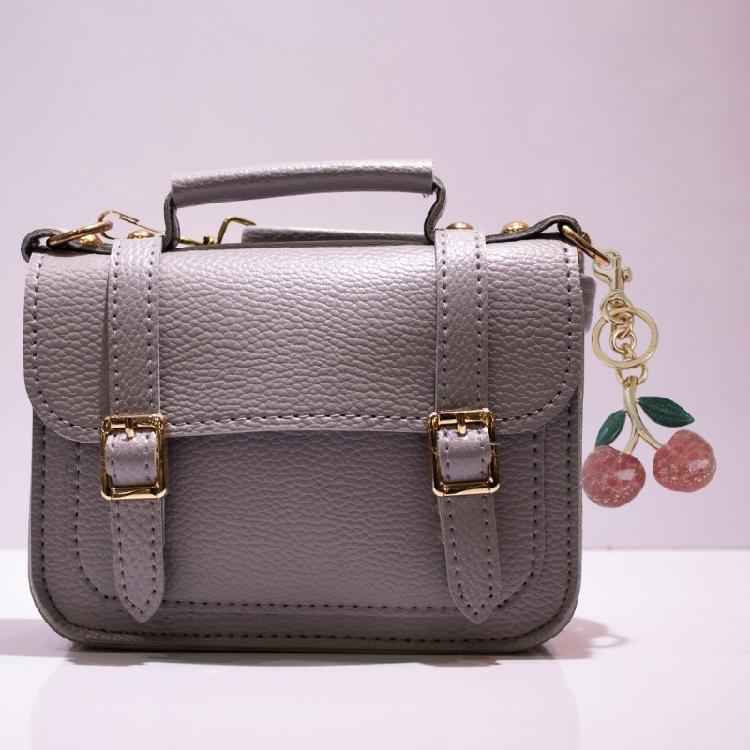 Simple Crystal Cherries Charm Keychains Sweet Cool Ornament Bag Pendant Car Keyring Haning Decoration for Women Girl