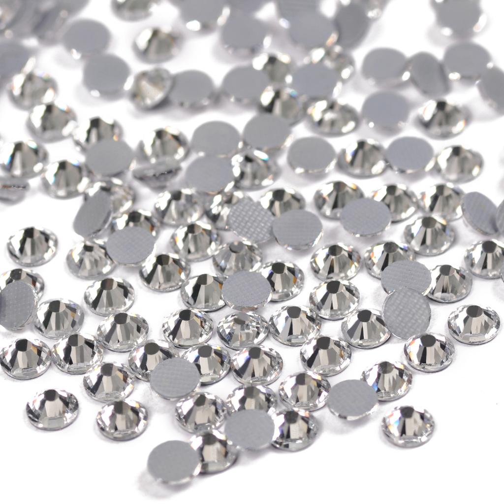 China Bulk Hot-fix Flat Back Rhinestones Bulk Crystal Glass Hotfix Rhinestones for Clothing Garment