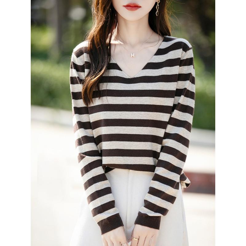 Spring and Autumn V-neck Striped Women's Long-sleeved Knitwear Loose Color Clashing Pullover Bottoming Shirt