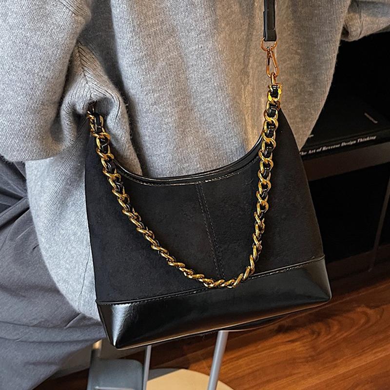 Retro casual underarm dumpling bag new simple shoulder bag chain high value women's fashion messenger bag