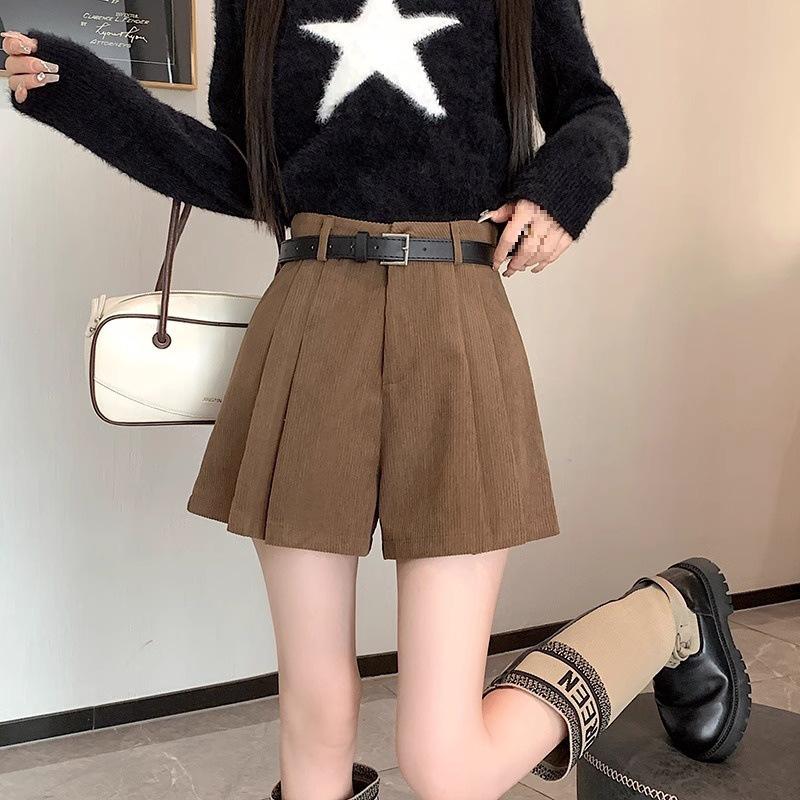 Women's High-Waist Pleated Wide-Leg Shorts for Autumn/Winter - Stylish A-Line Design