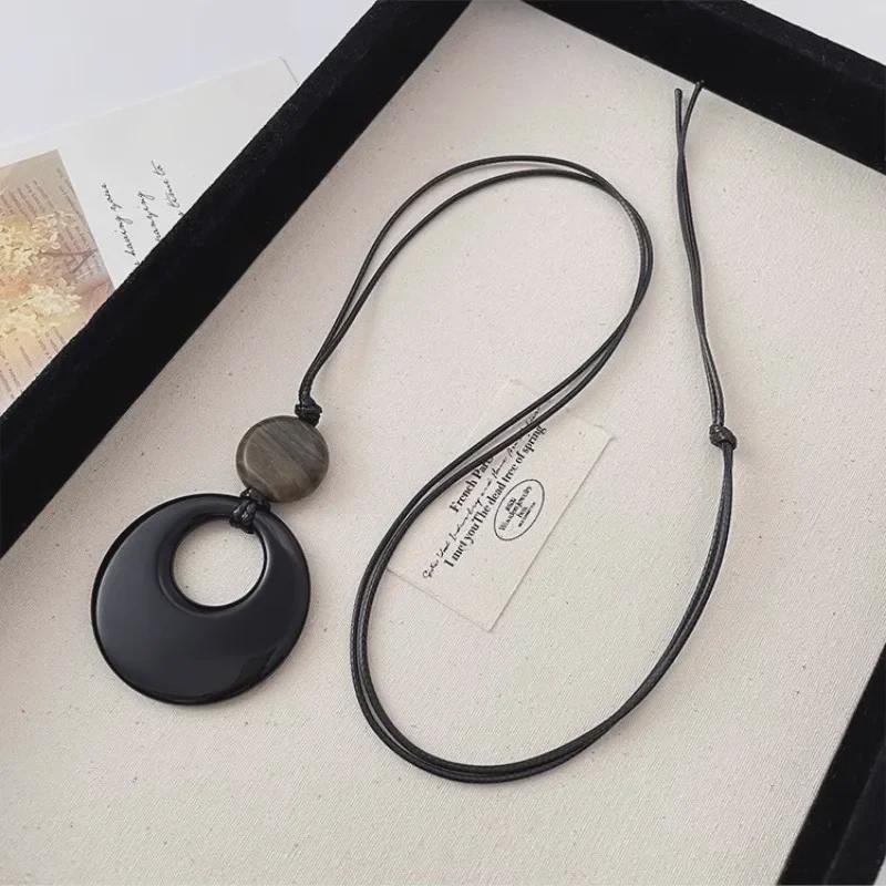 Retro Black Rope Long Necklace - Elegant Chinese Design for Women, Perfect for Autumn/Winter Sweaters