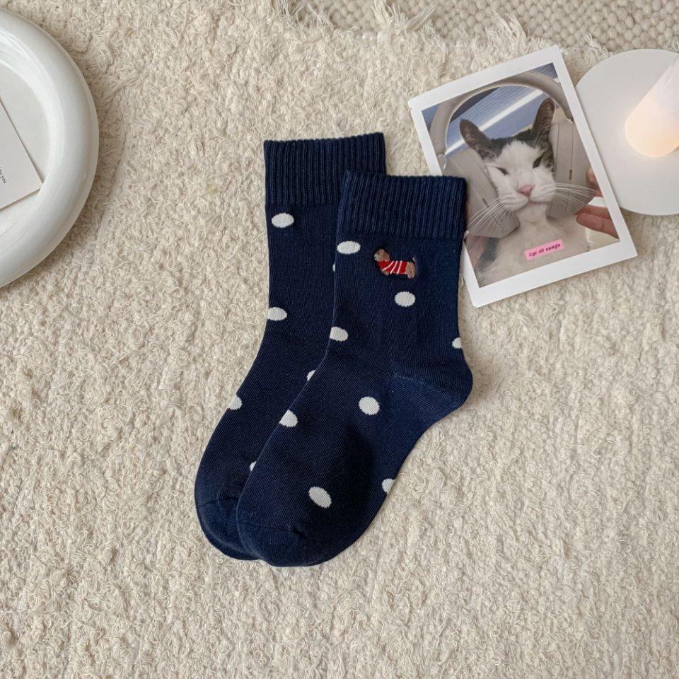 

Cute Dachshund Puppy Cartoon Embroidered Striped Mid-calf Women s Socks in The Trendy Autumn and Winter, School-style Long Socks 1 pair