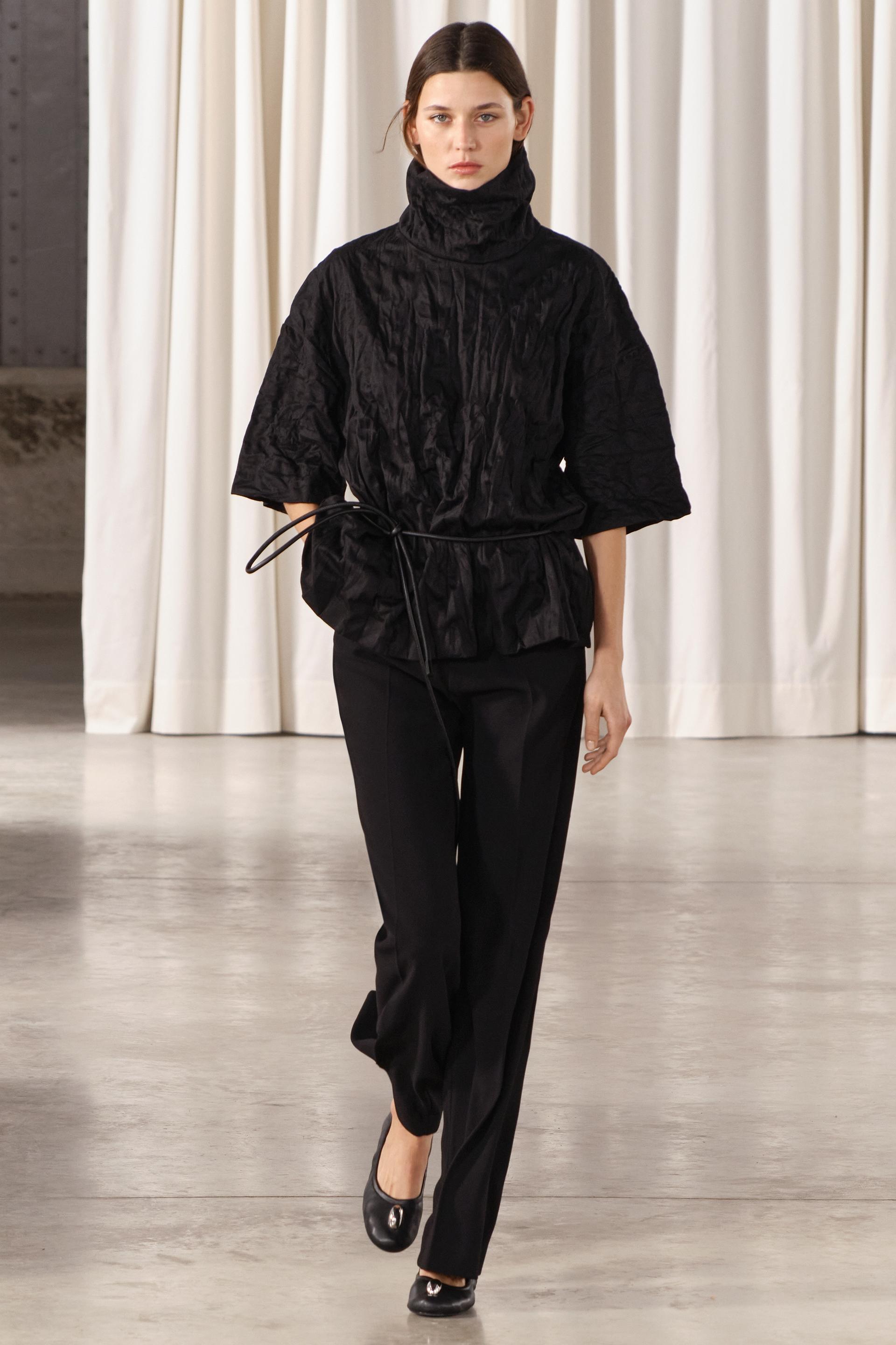 

БАЛЕТКИ ИЗ МЯГКОЙ КОЖИ