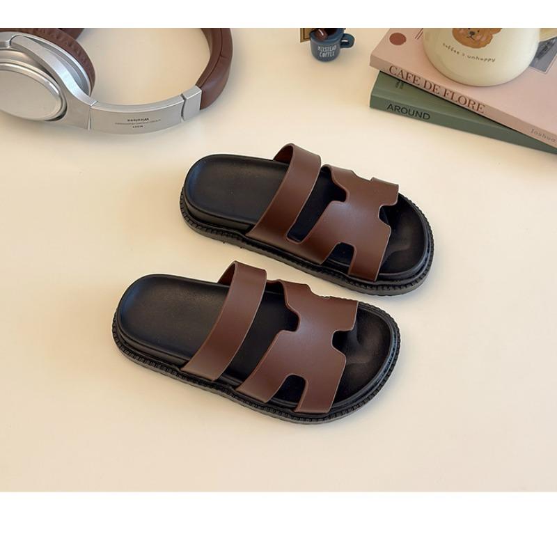 Kids Soft Sole Hollow Out Casual Beach Slide Sandals For Boys And Girls