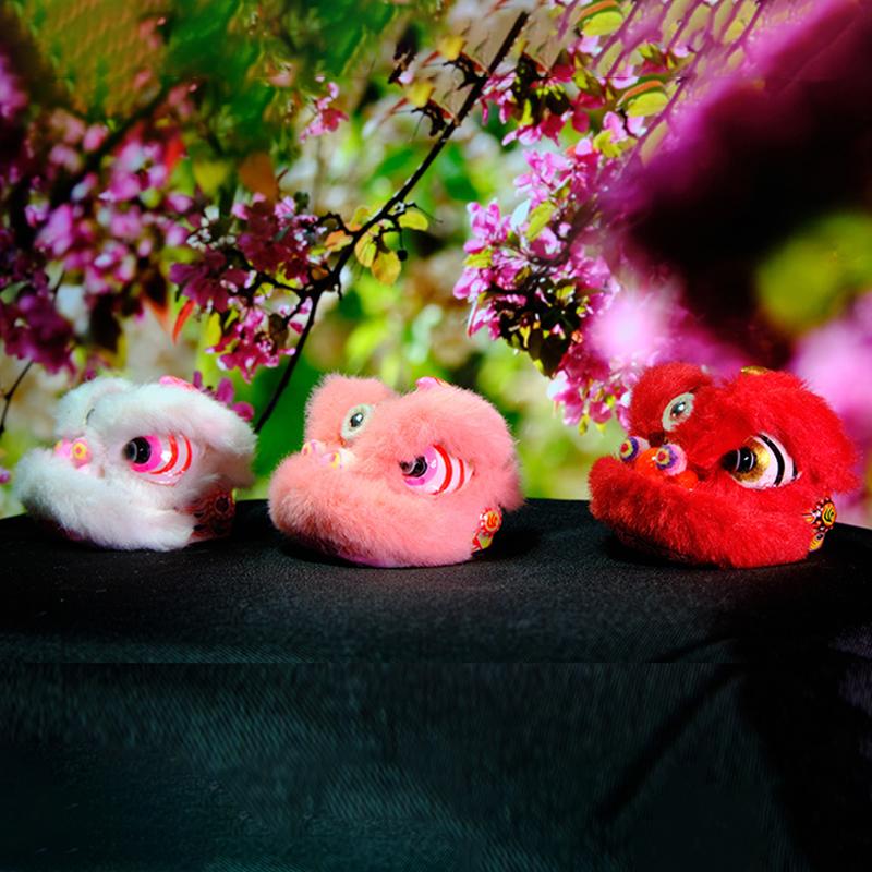 Chinese Lion Dance Ornaments Chinese Style Lion Dance Feng Shui Lucky Keychain Living Room Car Office Desktop Decor Crafts
