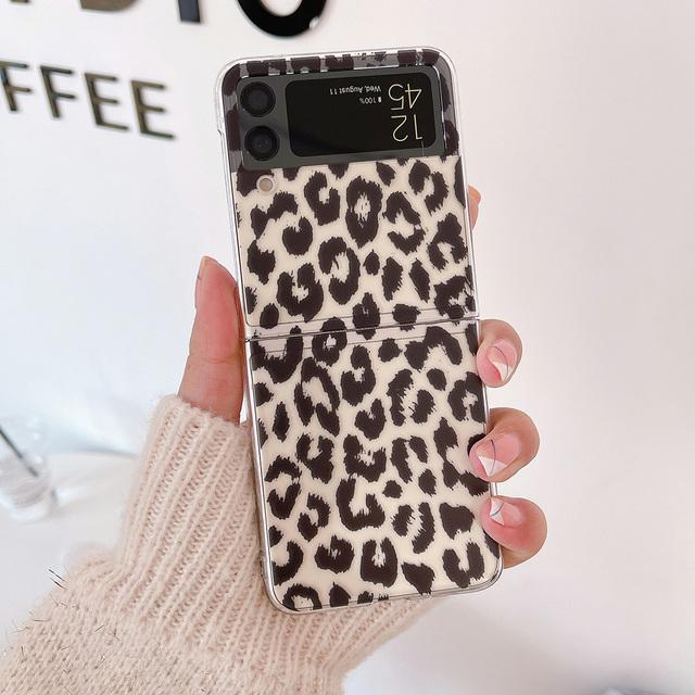 

Милый чехол для телефона с леопардовым принтом для Samsung Galaxy Z Flip 4 3, прозрачный жесткий чехол для ПК для женщин и девочек For Samsung Z Flip 4 чёрный