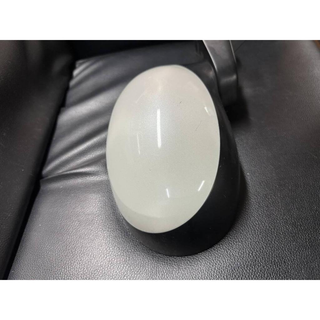 Suzuki MR Wagon MF22S Mirror Side Mirror R Right Driver Side White 5 Pin