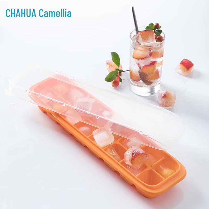 Chahua Miss Flip-Top Ice Cube Tray
