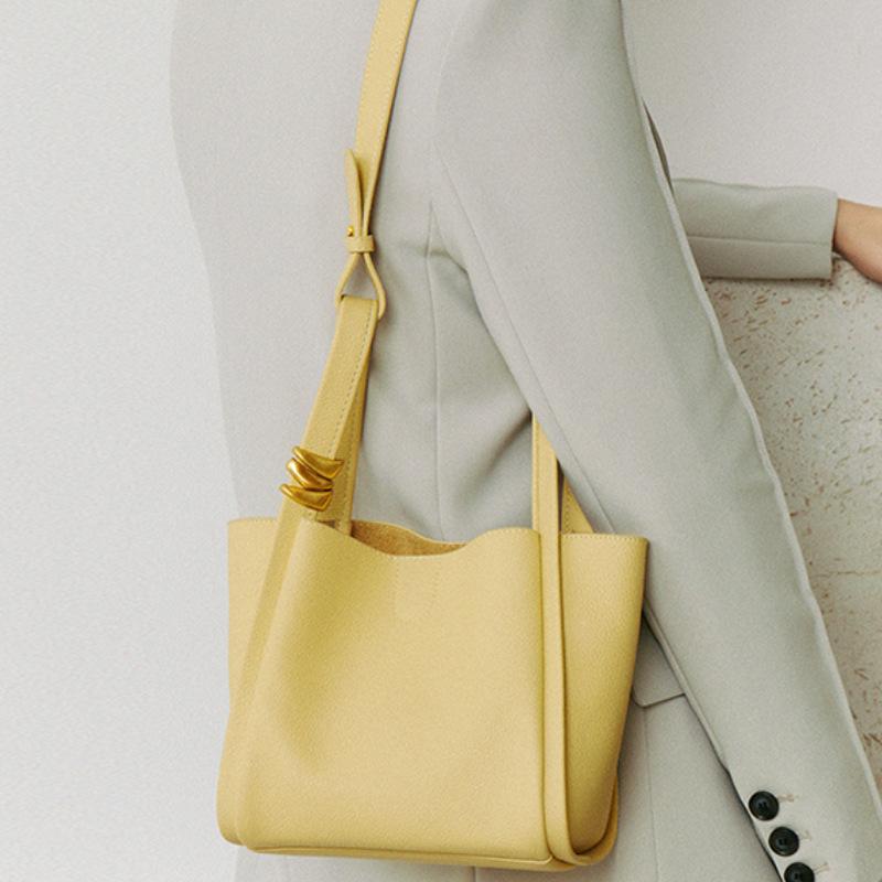 Real Cowhide Bag Women'S Season Vegetable Basket Soft Leather Women'S Bag One Shoulder Portable Messenger Women'S Bag