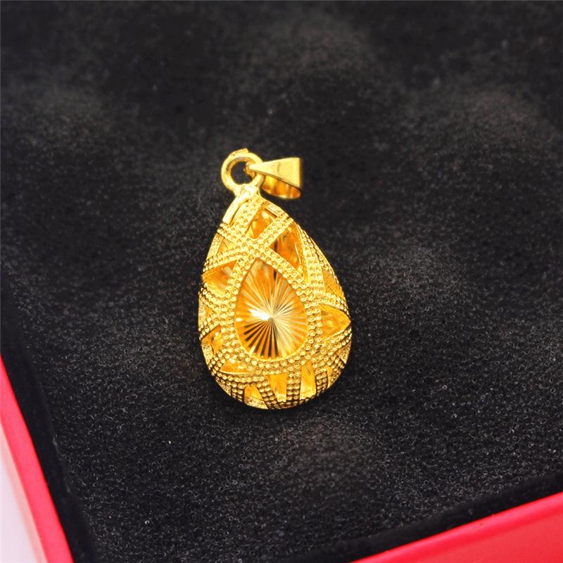 Halskette mit Wassertropfen- und Herzblumenanhänger aus vergoldetem Messing für Damen