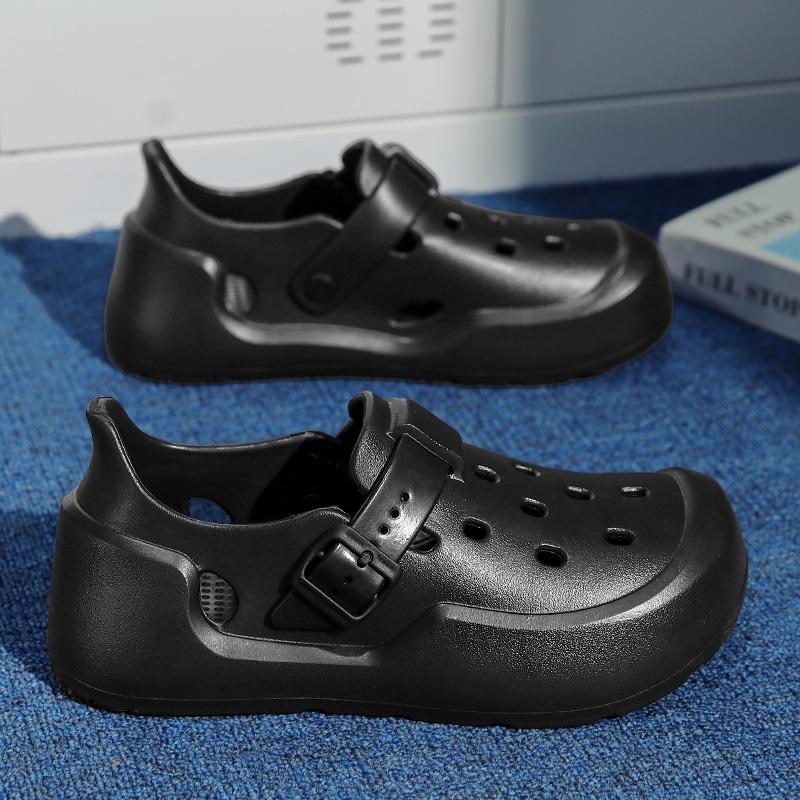 Fashion Couple Hot Sale Brand Clogs Men Sandals Casual Shoes EVA Lightweight Sandles Unisex Colorful Shoes for Summer Beach