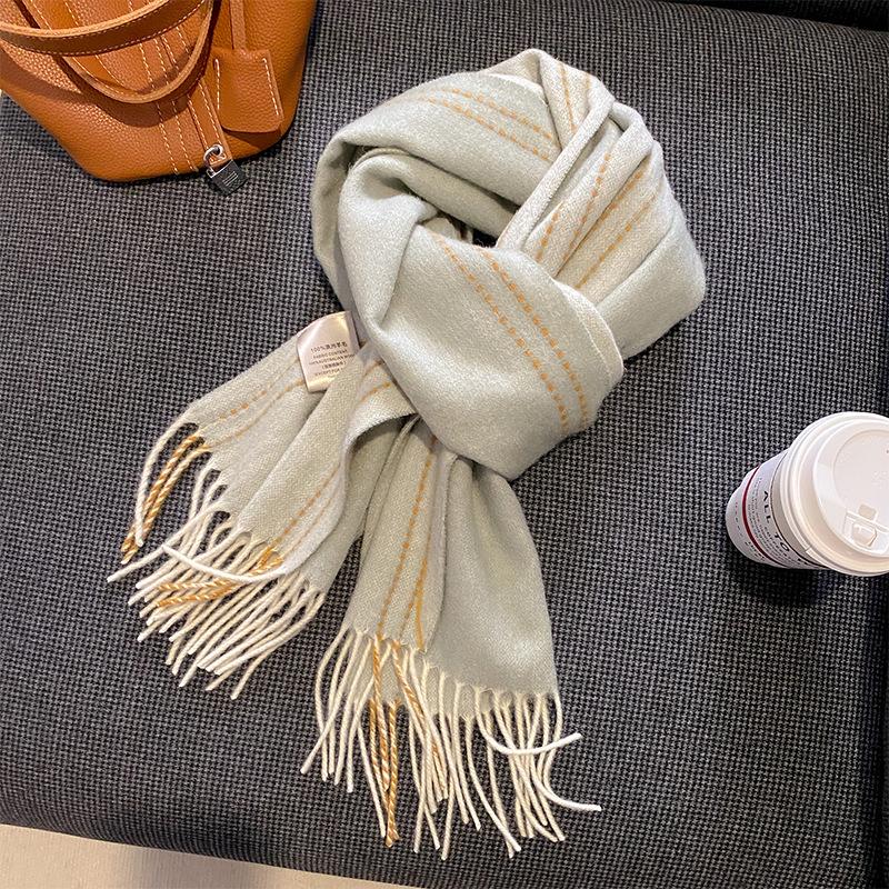 Autumn and Winter Korean Style Fashionable Pure Wool Scarf for Women Versatile and Warm Wool Scarf New Comfortable and Thickened Shawl