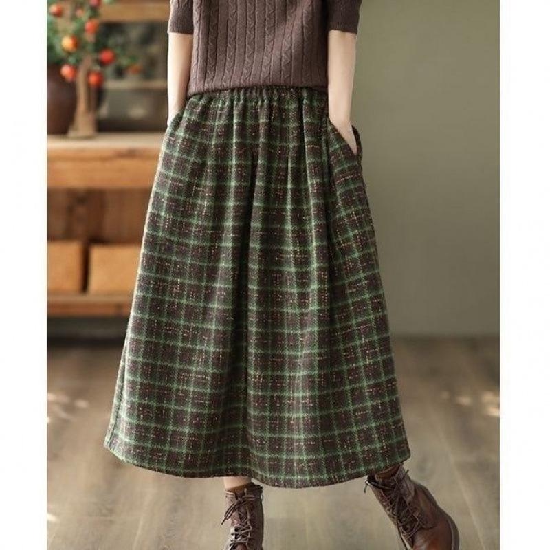 

Plaid Woolen A-line Midi Skirt - Women s Elastic Waist Fall/Winter Style Large зелений