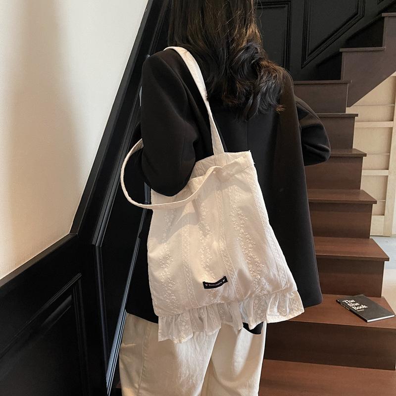 Korean version of summer small fresh canvas bag women's bag 2025 new large-capacity niche fashion floral cloth shoulder bag