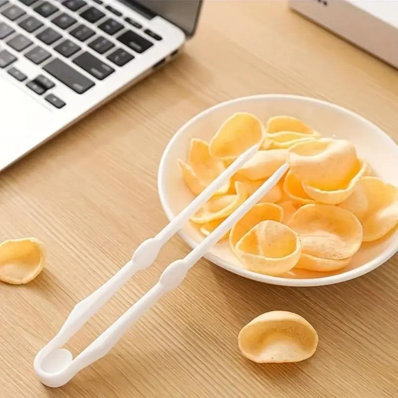 Multifunctional Plastic Chopsticks for Lazy People, No Dirty Hands, Potato Chip Clips, Casual Snack Clips, Non-stick Finger Grip Design