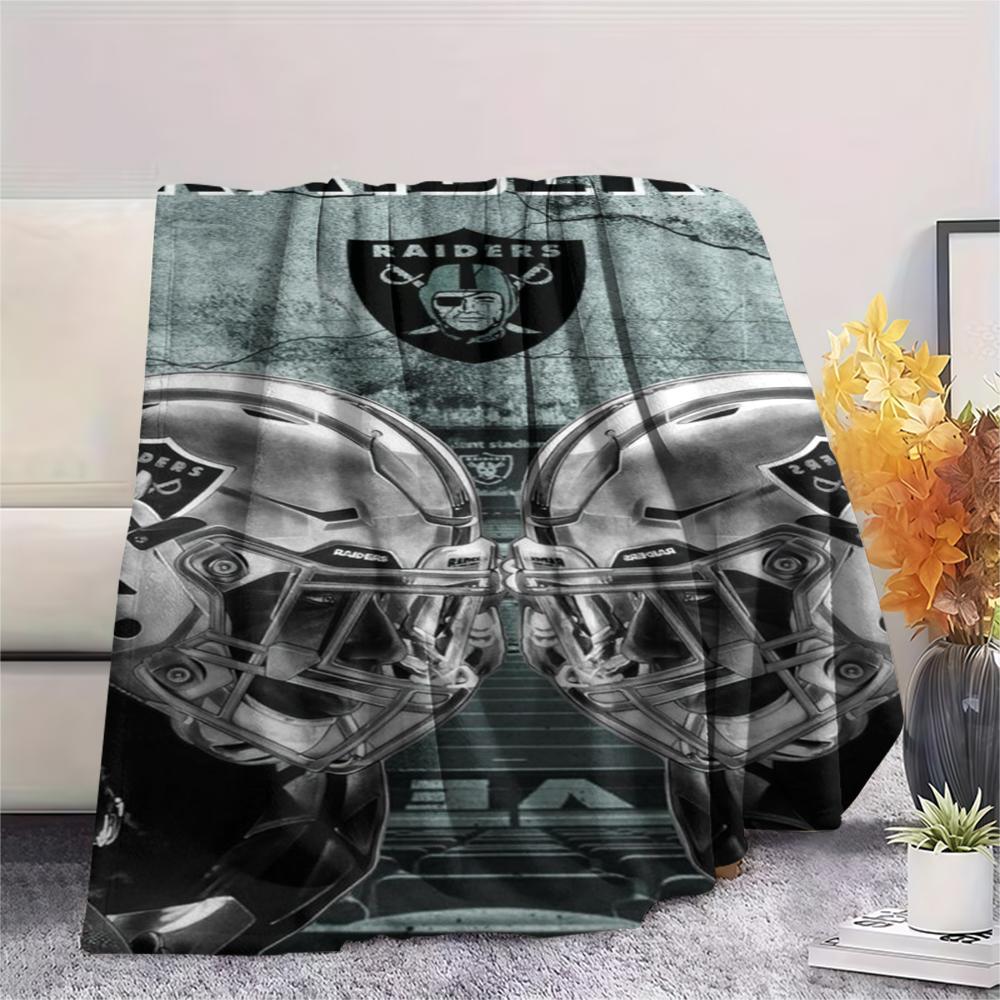 Las Vegas Raiders Print Flannel Blanket, High quality Comfortable for All Seasons, Home Decor, Warmth and Comfort, Perfect for Christmas Gifts