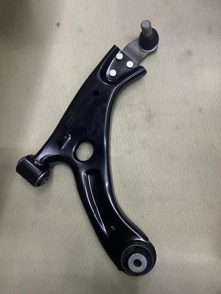 Geely Xingyue Front Lower Control Arm for 19 Models: Triangle, Suspension, Lower.
