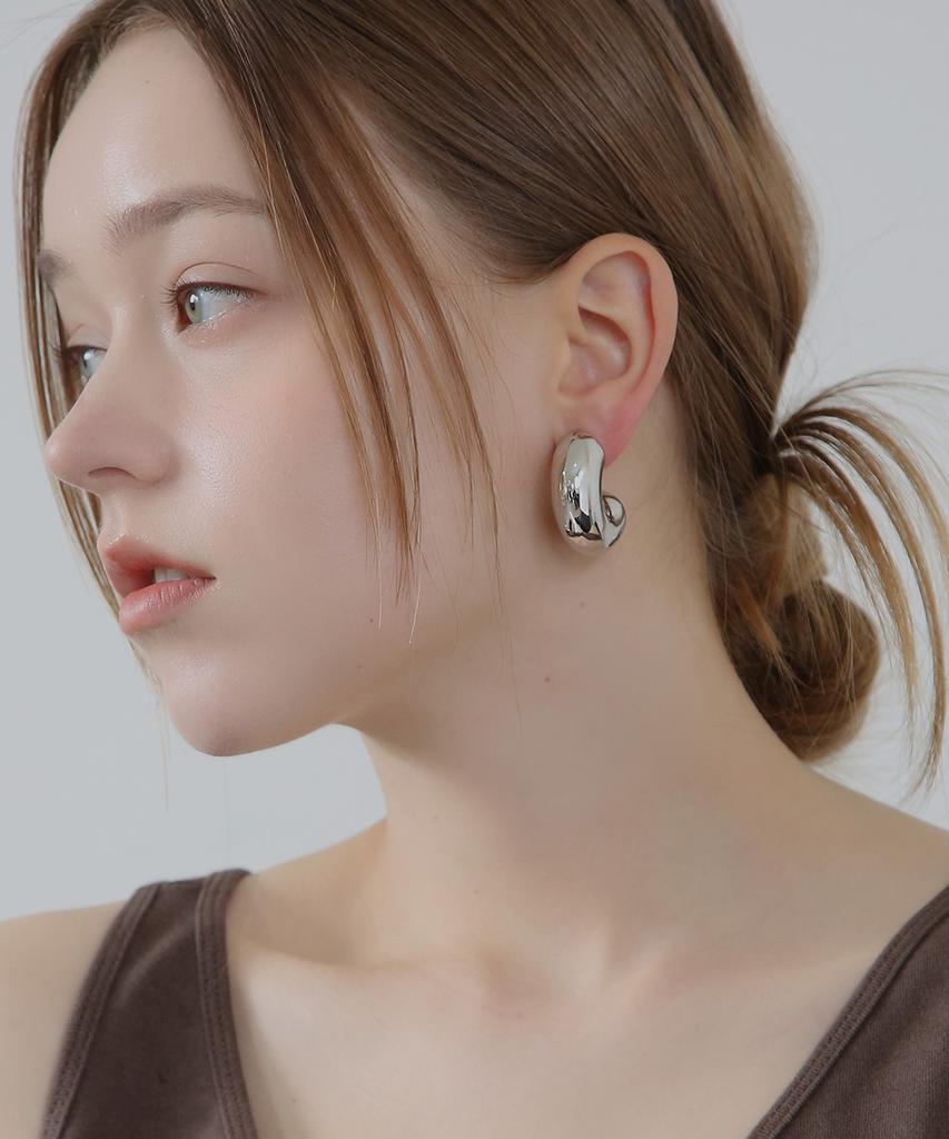 Dieuamour Orbic Bold Earrings