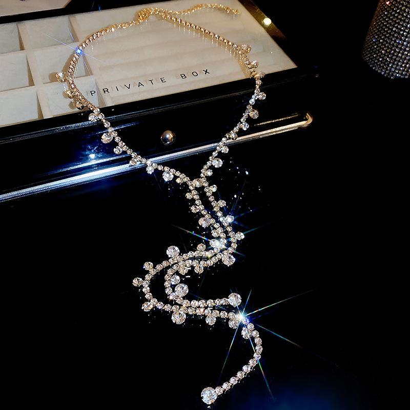 Retro Rhinestone Water Drop Tassel Pearl Necklace – Elegant Clavicle Chain Fashion Jewelry for Women