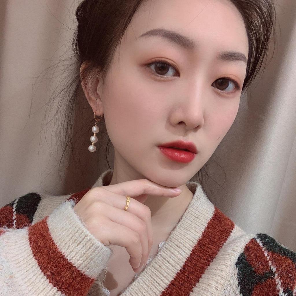 Shi Jia Pearl Drop Earrings: Fashionable Long Ear Cuffs for Women, Trendy Hot Style Gift for Bestie