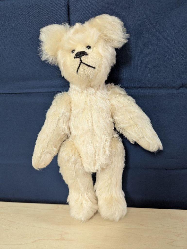 [USED] Handmade cream-colored teddy bear, 25cm