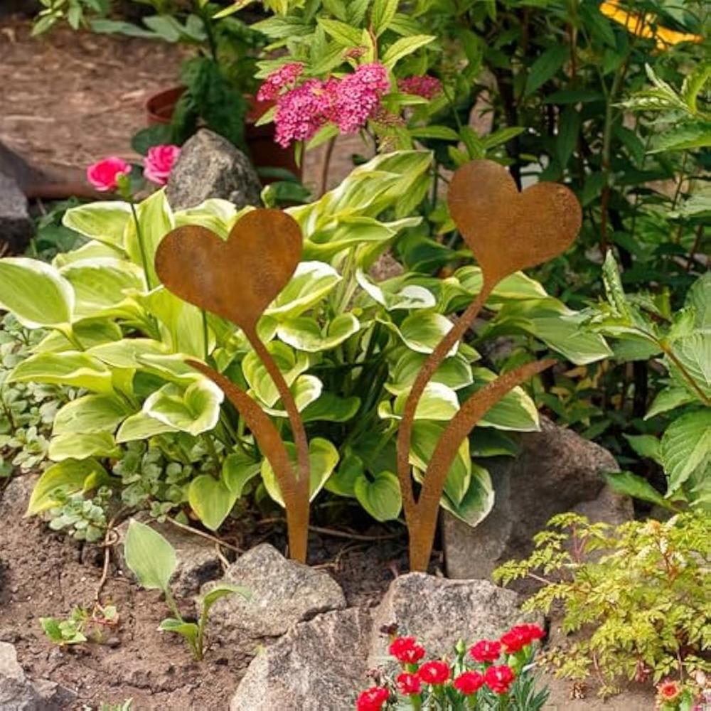 Rustic Wrought Iron Garden Stake Heart Bird Animal Yard Art Outdoor Metal Decor Courtyard Ornament Gift