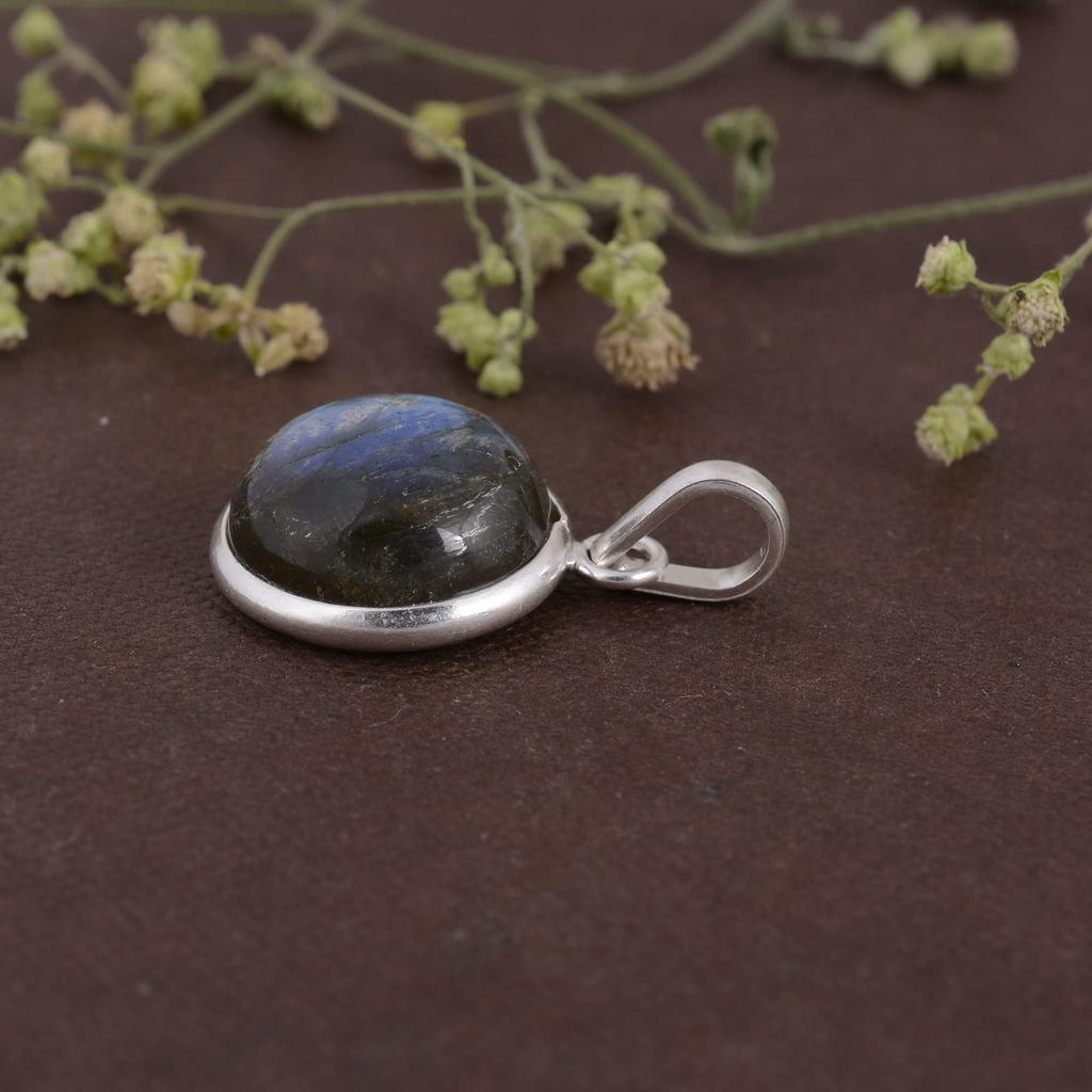 Labradorite Pendant Round Cabochon Solid 925 Sterling Silver Gemstone Pendant without Chain Jewelry For Women or Girls - 2.45 Gms