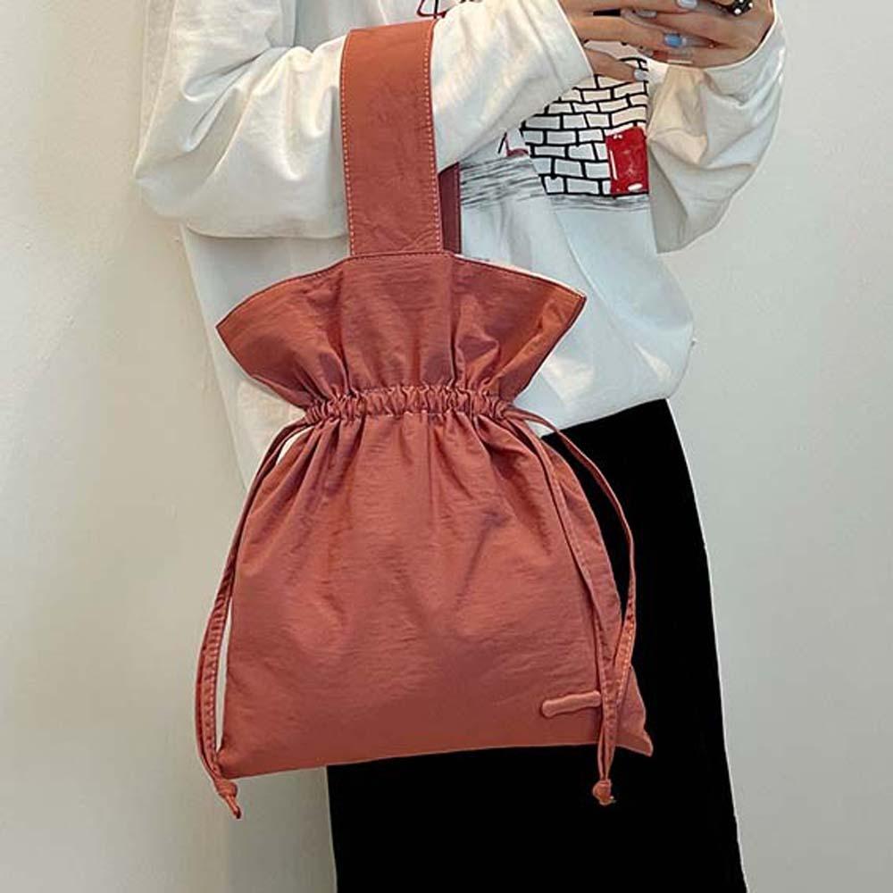Large Capacity Nylon Drawstring Bag Portable Pleated Bucket Bag Solid Color Handbag  Girls