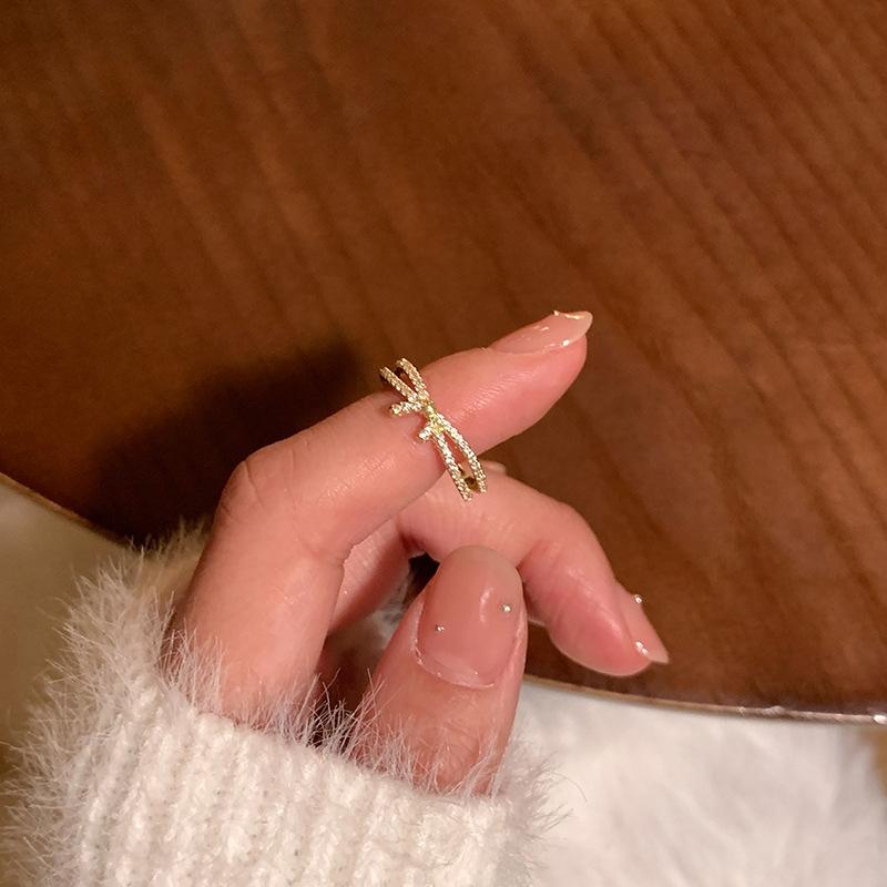 Shiny Zircon Pearl Open Ring for Women Luxury Ear Needles Earrings Fashion Simple Personality Wedding Jewelry