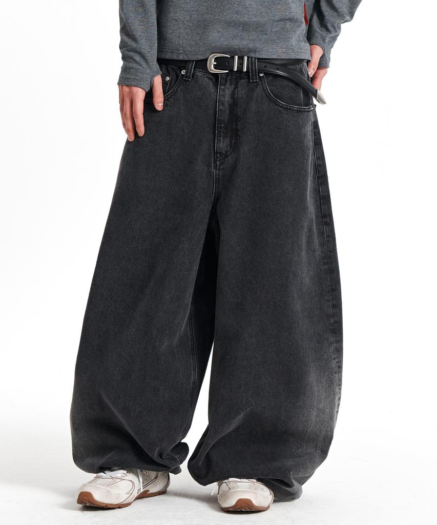 Gicheol Balloon Fit Denim Pants (Washed Black)