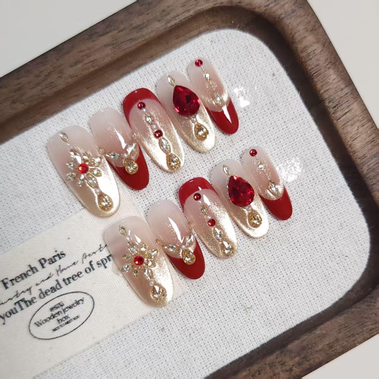 

Early Autumn Vermilion Red Exquisite Court Wine Red Wedding Manicure: Handmade, Wearable, Versatile Nails Small (with tool kit)