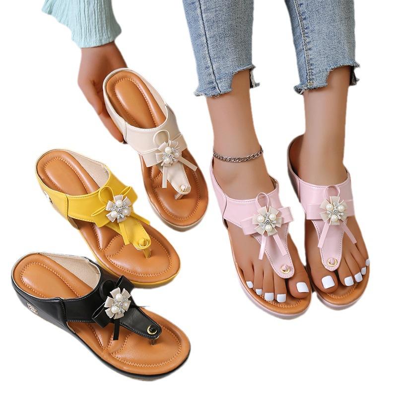 Women's shoes summer beach toe slope cool slippers women European beautiful women sandals versatile