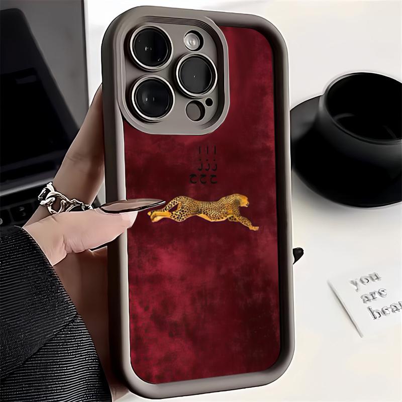 

Wine Red Suede Gold Heart Leopard Phone Case For Samsung S25 S24 Ultra S23 Ultra S22 S21 S20 Plus Note 20 S24FE S23FE Cover S25 Ultra 5G