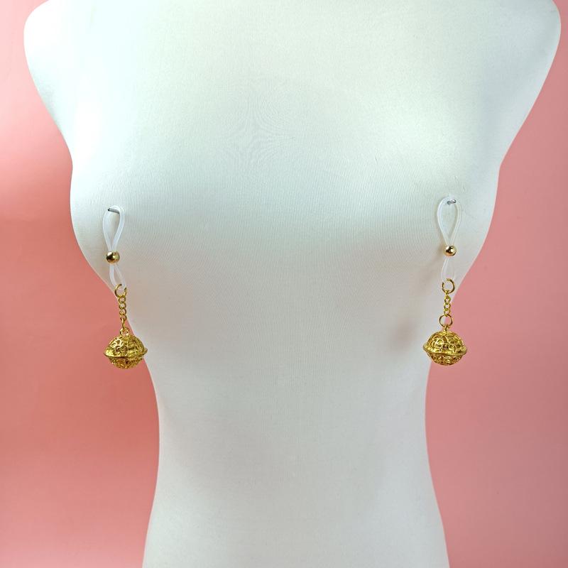 Erotic Nipple Clamps for Women - Outdoor Flirting & BDSM Accessory