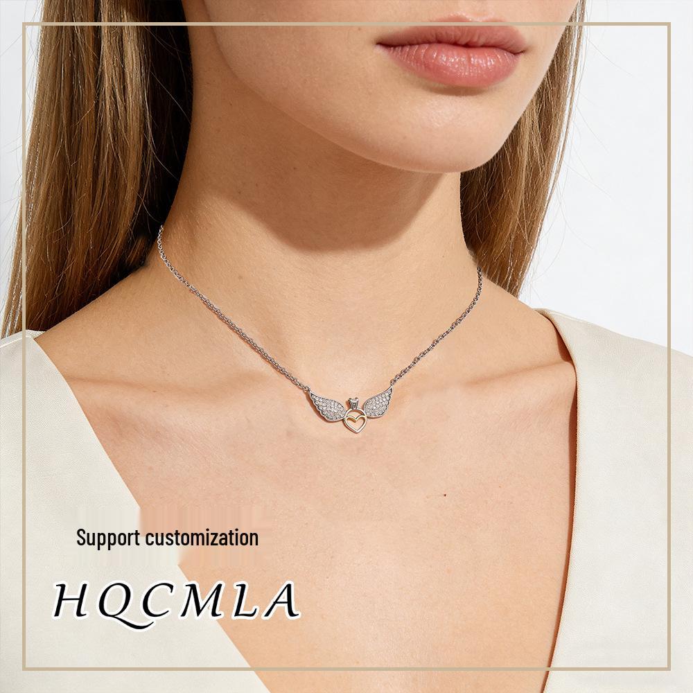 European and American Angel Wings Clavicle Necklace - Elegant Gift for Her