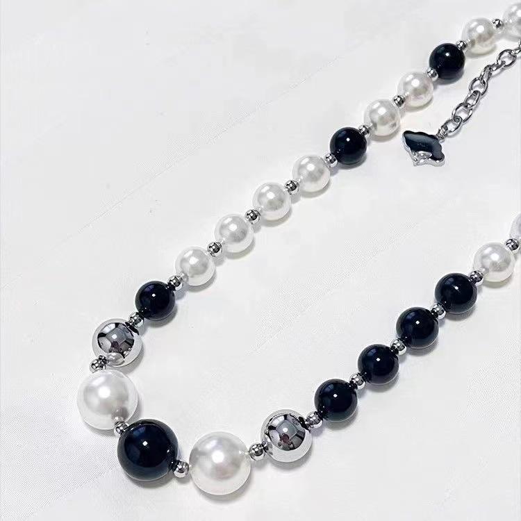 

Titanium steel glass pearl beaded necklace fashionable versatile high-end clavicle chain simple temperament niche jewelry