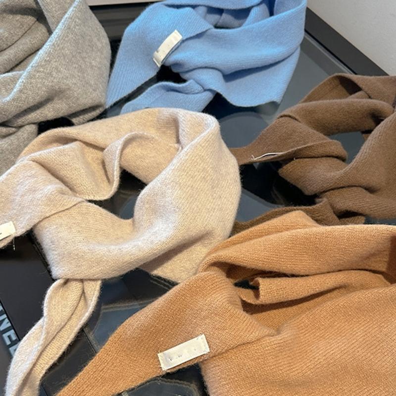 Wool Knit Triangle Scarf For Women Delivering Warmth And Wind Protective In Winter For Commuting