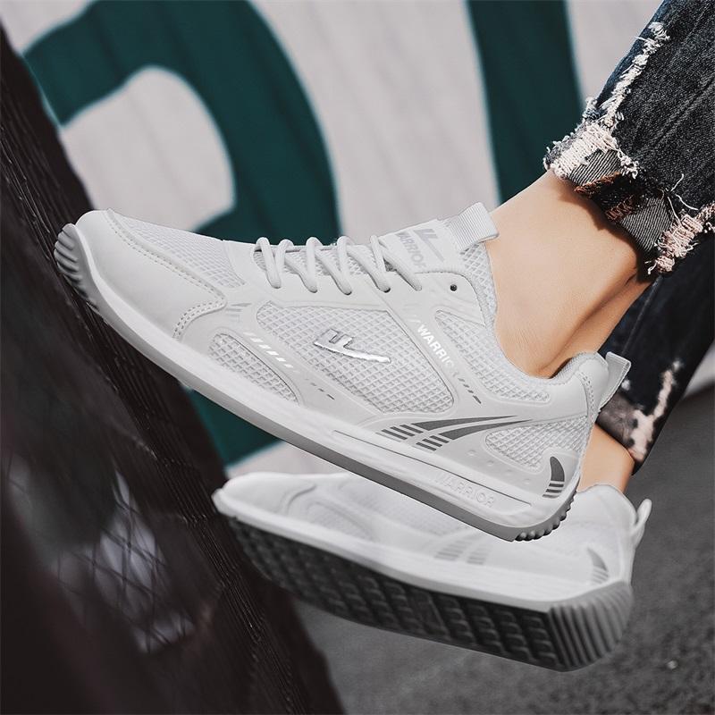 Warrior Fashion Simple Trendy Versatile Non-Slip Wear-Resistant Lightweight Low-Top Casual Shoes Men sneakers White Gray WXY(S)-4668N01